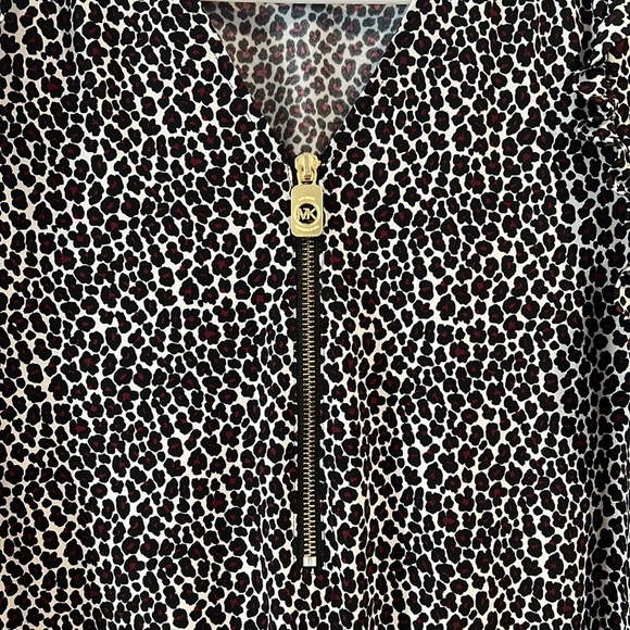 🔥Michael Kors Animal Print Blouse🔥 - Picture 4 of 6